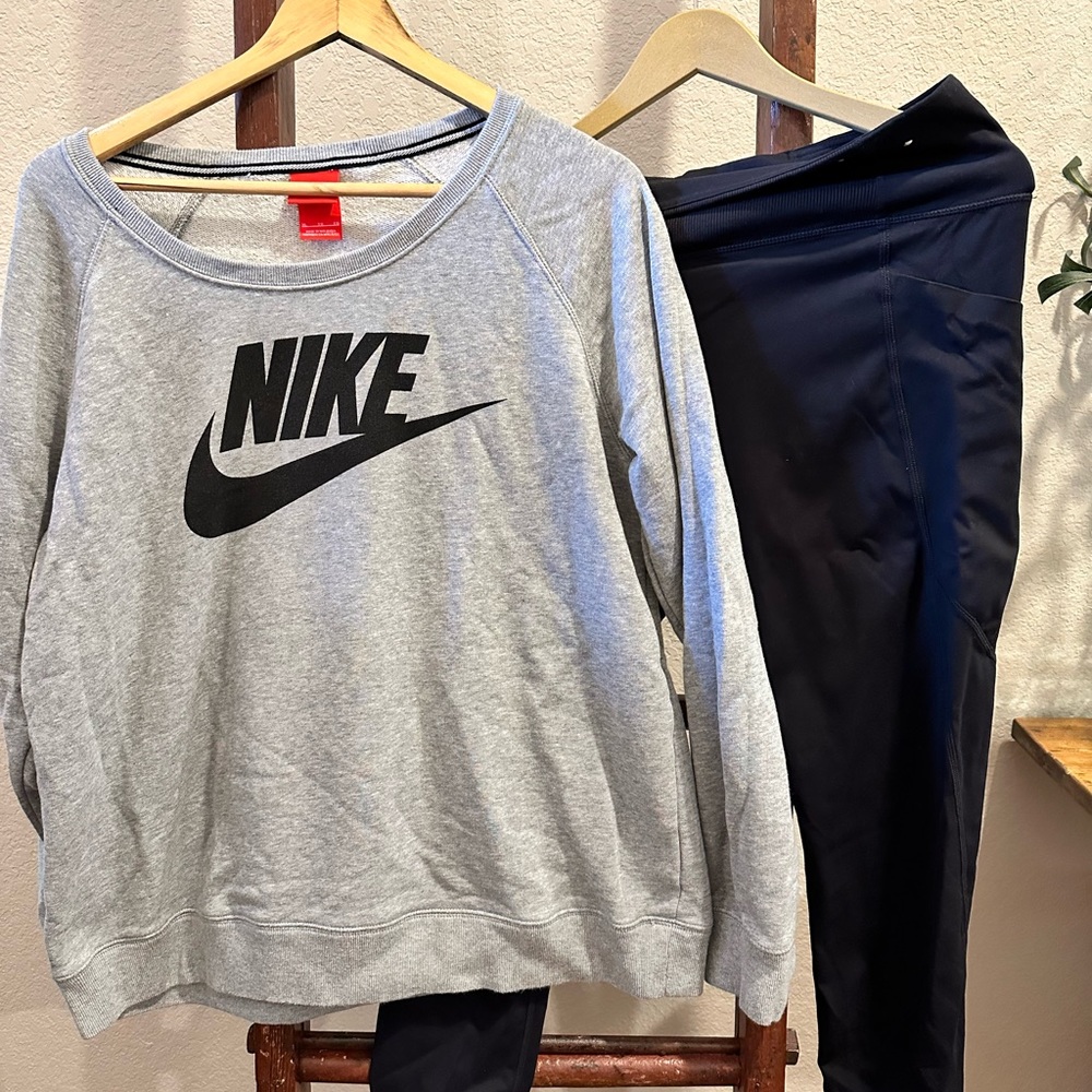 Off the shoulder Nike sweatshirt